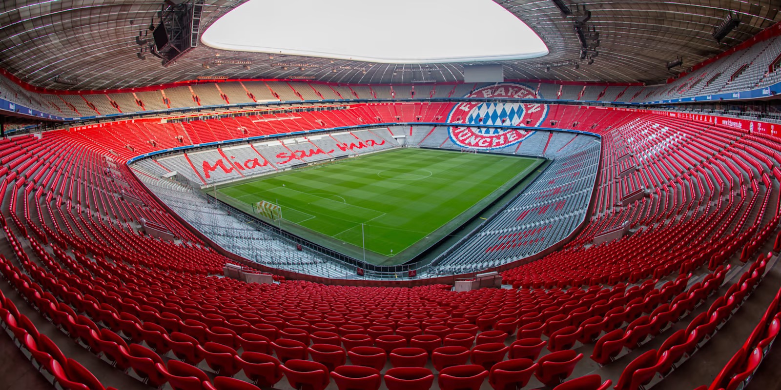 lich su svd Allianz Arena 01 jpg